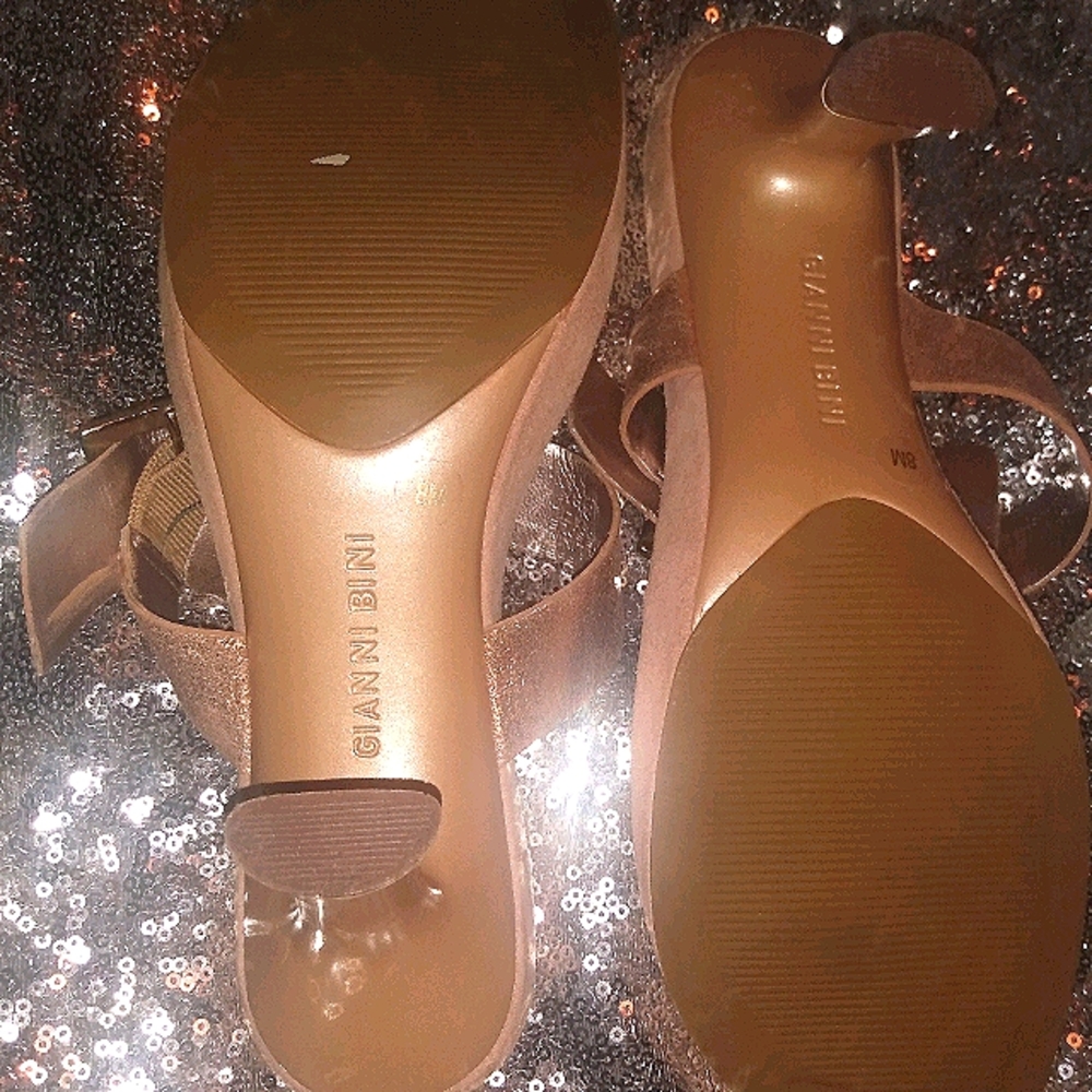 Bronze gianni slip in short heel shoe